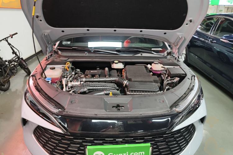 Used BYD Qin L 2025 DM-i Smart Drive 80KM Leading Model Engine Bay