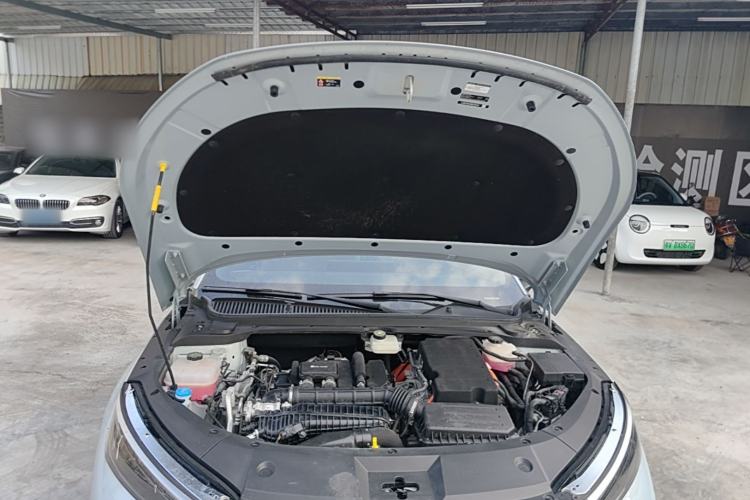 Used BYD Qin L 2025 DM-i Smart Drive 120KM Superior Model Engine Bay
