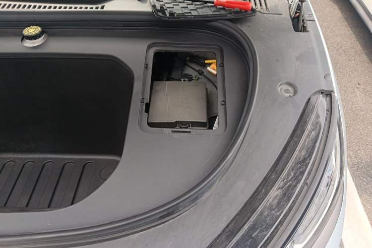 Used BYD Qin L 2025 EV 545KM Beyond Version Engine Bay Left