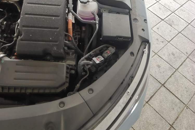 Used BYD Qin L 2025 DM-i Smart Drive 120KM Leading Model Engine Bay Left