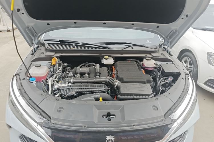 Used BYD Qin L 2025 DM-i Smart Drive 80KM Leading Model Engine Bay