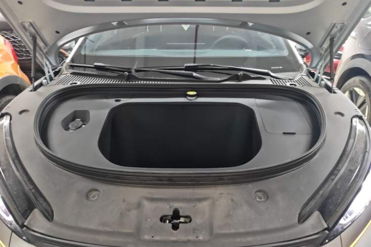 Used BYD Qin L 2025 EV 545KM Beyond Version Engine Bay