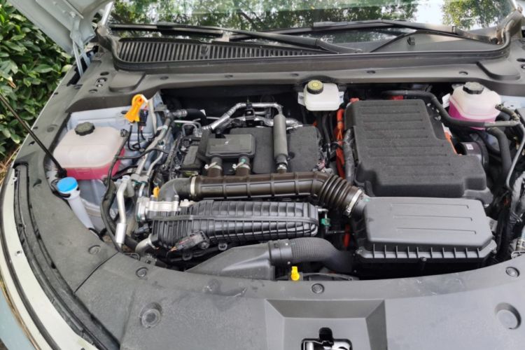 Used BYD Qin L 2025 DM-i Smart Drive 80KM Leading Model Engine Bay Right