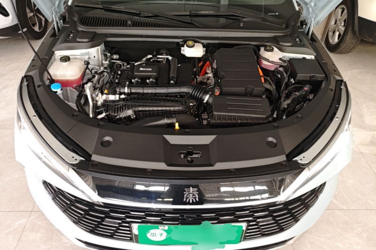 Used BYD Qin L 2025 DM-i Smart Drive 120KM Superior Model Engine Bay