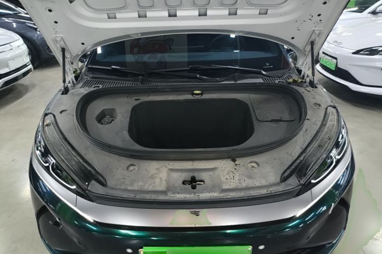 Used BYD Qin L 2025 EV 545KM Beyond Version Engine Bay