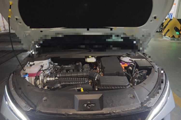 Used BYD Qin L 2025 DM-i Smart Drive 120KM Leading Model Engine Bay