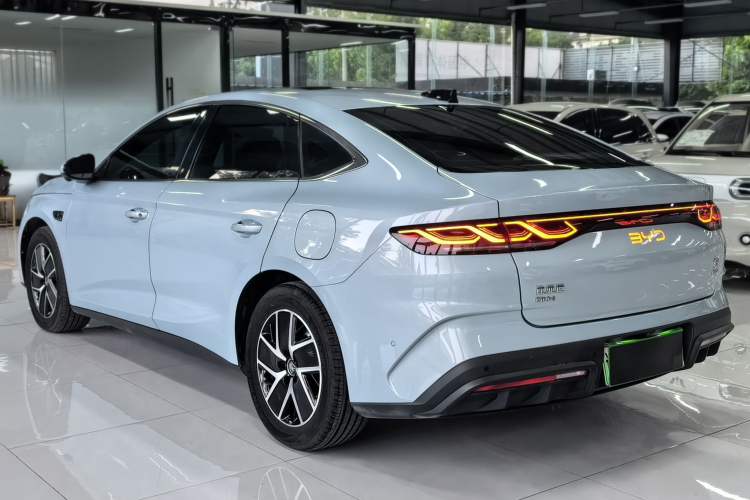Used BYD Qin L 2025 DM-i Smart Drive 120KM Leading Model Exterior 5