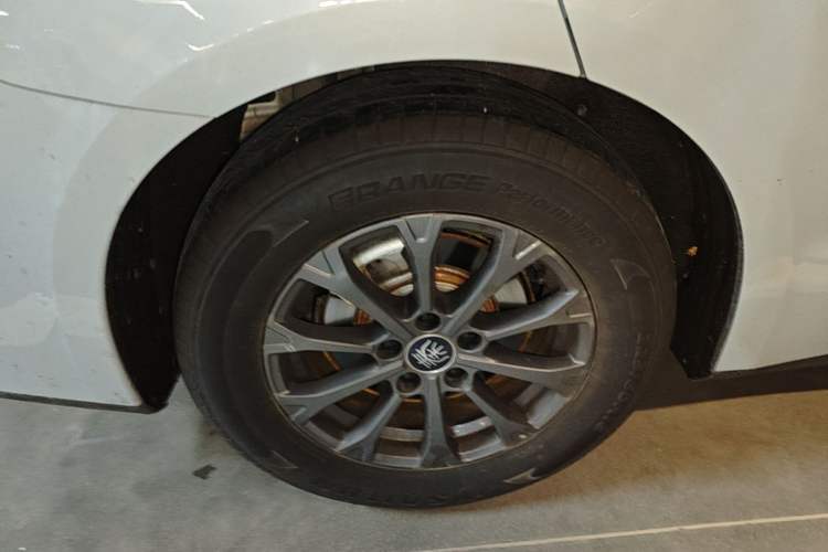 Used BYD Qin L 2025 DM-i Smart Drive 80KM Leading Model Exterior 5