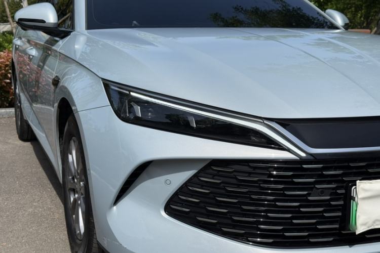 Used BYD Qin L 2025 DM-i Smart Drive 80KM Leading Model Exterior 9