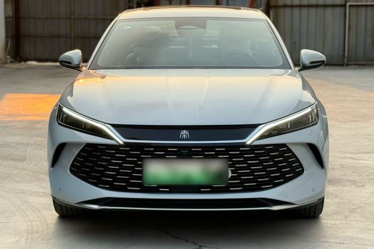 Used BYD Qin L 2025 DM-i Smart Drive 120KM Superior Model Front