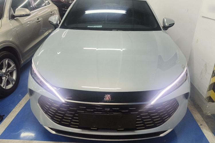 Used BYD Qin L 2025 DM-i Smart Drive 80KM Leading Model Front