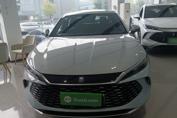 Used BYD Qin L 2025 DM-i Smart Drive 120KM Superior Model Front