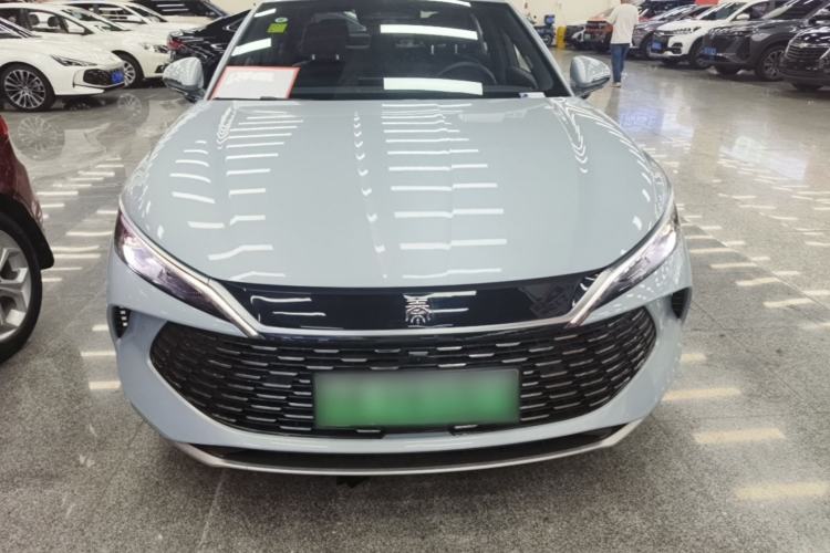 Used BYD Qin L 2025 DM-i Smart Drive 120KM Superior Model Front