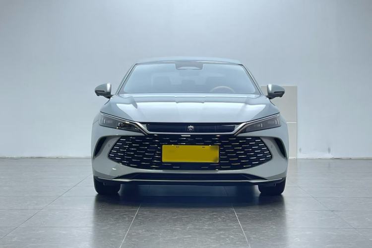 Used BYD Qin L 2025 DM-i Smart Drive 80KM Leading Model Front