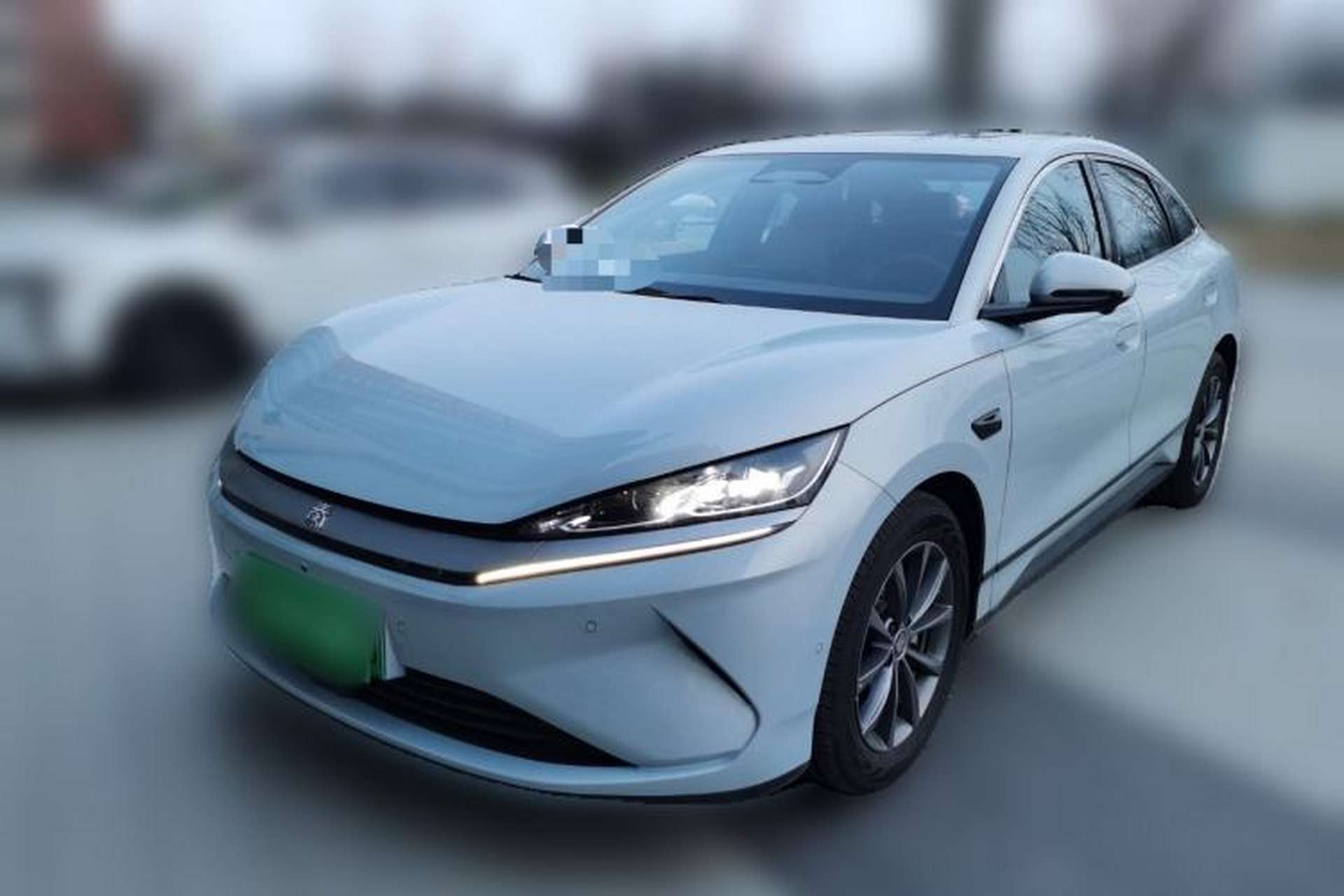 Used BYD Qin L 2025 EV 545KM Beyond Version Front Left 45 Deg