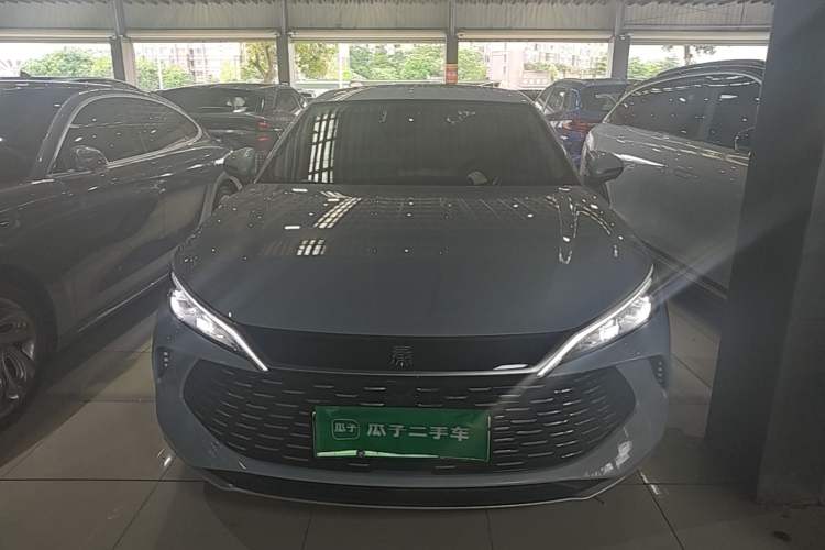 Used BYD Qin L 2025 DM-i Smart Drive 120KM Superior Model Front