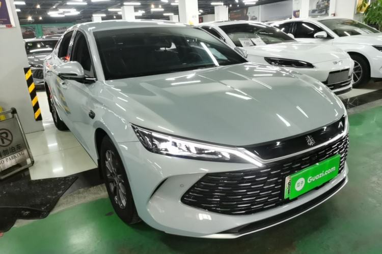 Used BYD Qin L 2025 DM-i Smart Drive 80KM Leading Model Front Right 45 Deg