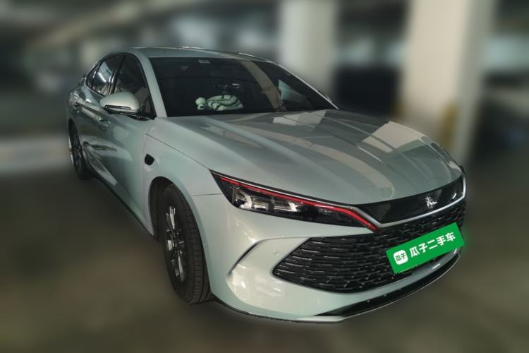 Used BYD Qin L 2025 DM-i Smart Drive 80KM Leading Model Front Right 45 Deg