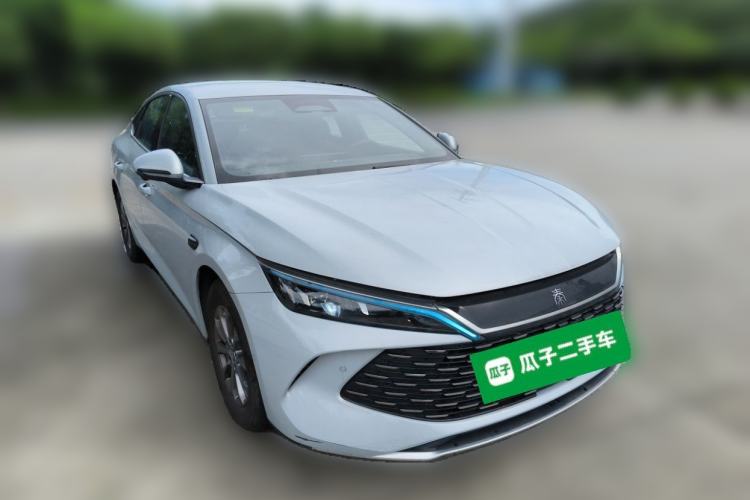 Used BYD Qin L 2025 DM-i Smart Drive 80KM Leading Model Front Right 45 Deg