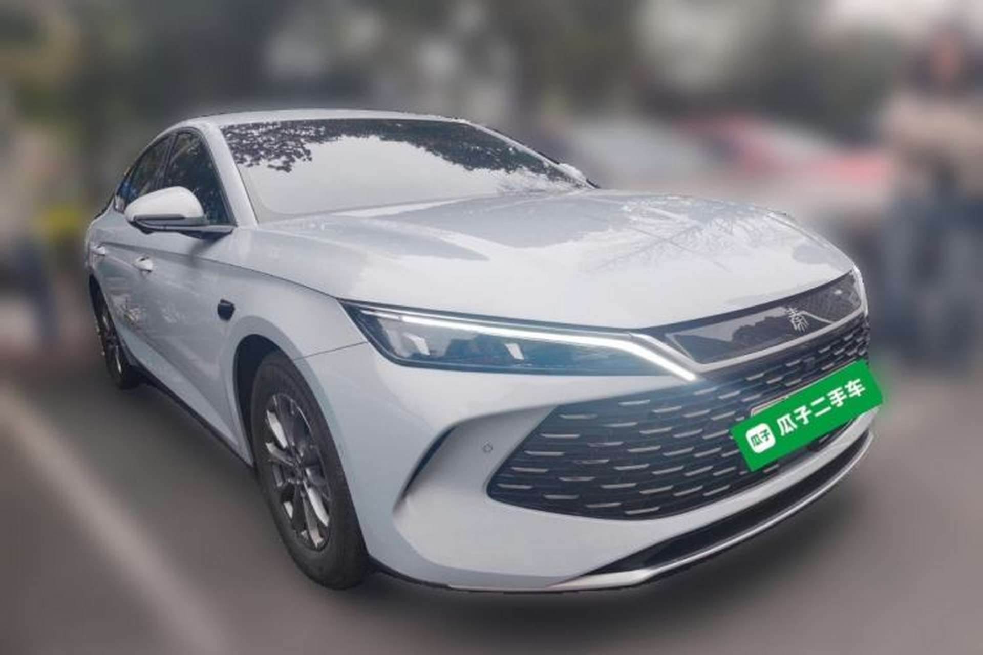 Used BYD Qin L 2025 DM-i Smart Drive 80KM Leading Model Front Right 45 Deg