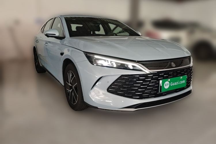 Used BYD Qin L 2025 DM-i Smart Drive 120KM Superior Model Front Right 45 Deg