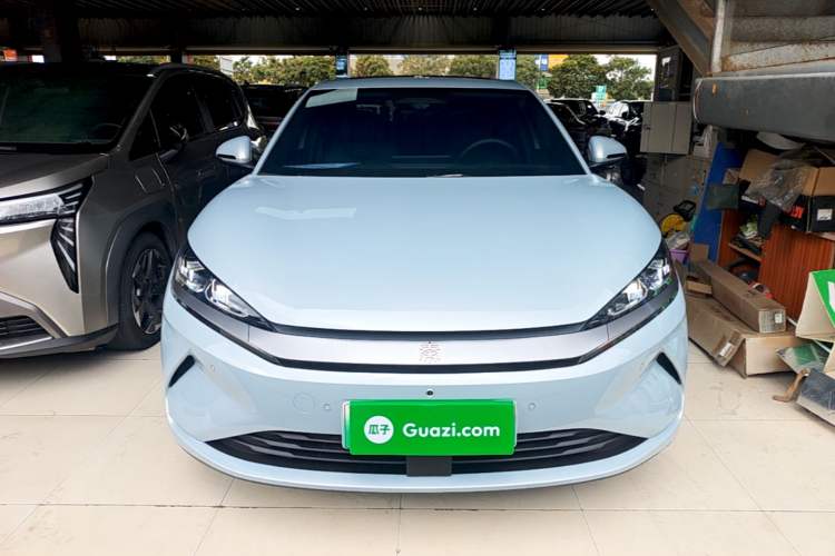 Used BYD Qin L 2025 EV 545KM Beyond Version Front
