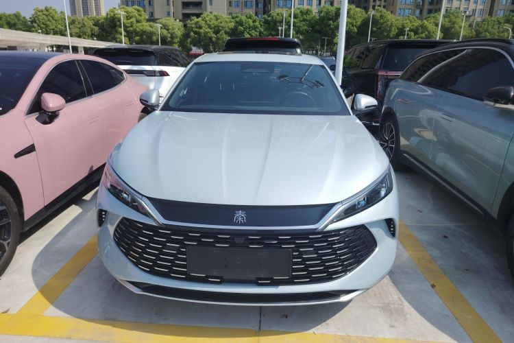 Used BYD Qin L 2025 DM-i Smart Drive 120KM Superior Model Front