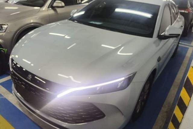 Used BYD Qin L 2025 DM-i Smart Drive 80KM Leading Model