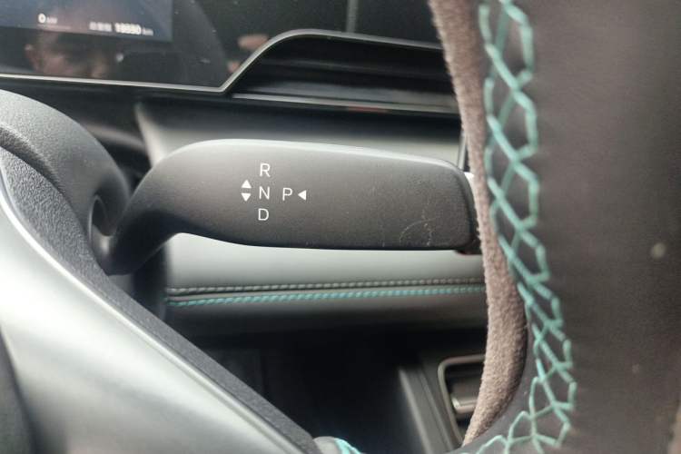 Used BYD Qin L 2025 EV 470KM Leading Edition Gear Lever