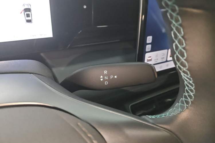 Used BYD Qin L 2025 EV 545KM Beyond Version Gear Lever