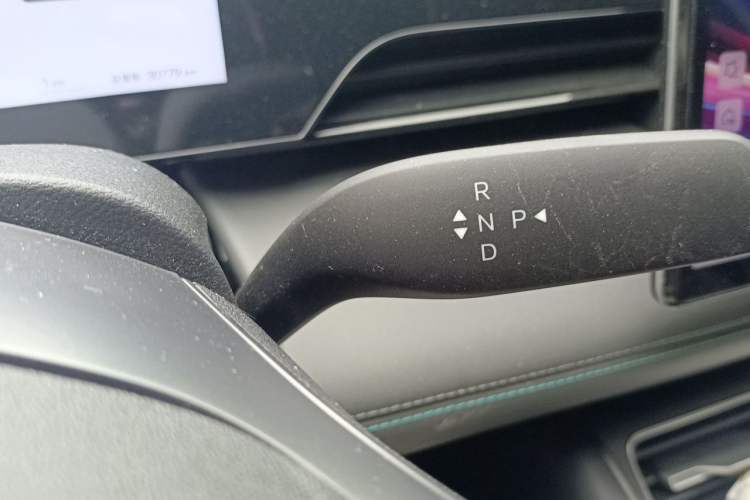 Used BYD Qin L 2025 EV 545KM Beyond Version Gear Lever