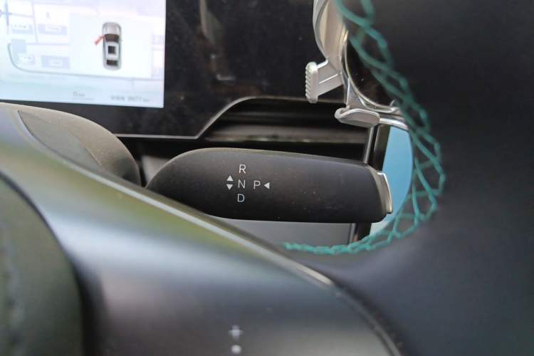 Used BYD Qin L 2025 EV 470KM Leading Edition Gear Lever