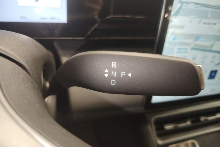 Used BYD Qin L 2025 EV 545KM Excellence Edition Gear Lever
