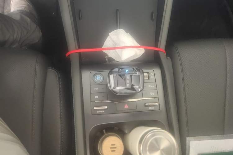 Used BYD Qin L 2025 DM-i Smart Drive 120KM Leading Model Gear Lever