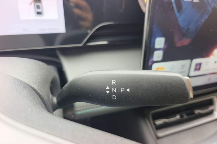 Used BYD Qin L 2025 EV 545KM Excellence Edition Gear Lever