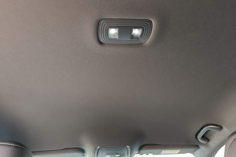 Used BYD Qin L 2025 DM-i Smart Drive 80KM Leading Model Headliner