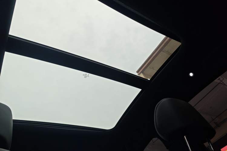 Used BYD Qin L 2025 DM-i Smart Drive 80KM Superior Model Headliner