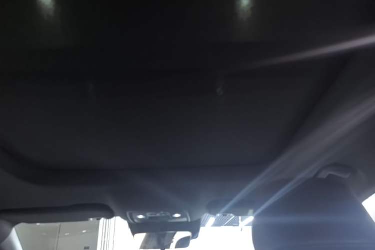 Used BYD Qin L 2025 DM-i Smart Drive 120KM Superior Model Headliner