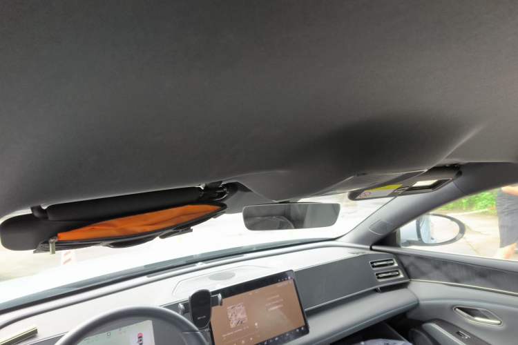 Used BYD Qin L 2025 DM-i Smart Drive 80KM Leading Model Headliner