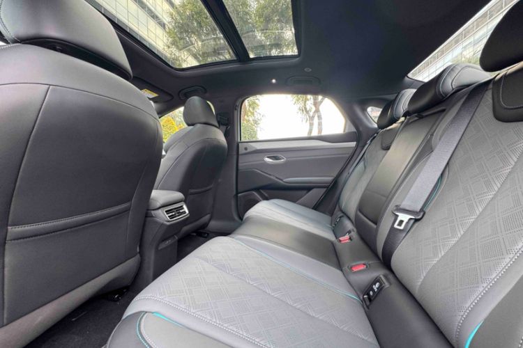 Used BYD Qin L 2025 EV 545KM Excellence Edition Interior 1