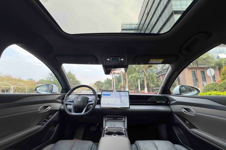 Used BYD Qin L 2025 EV 545KM Excellence Edition Interior 3