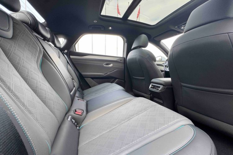 Used BYD Qin L 2025 EV 545KM Excellence Edition Interior 7
