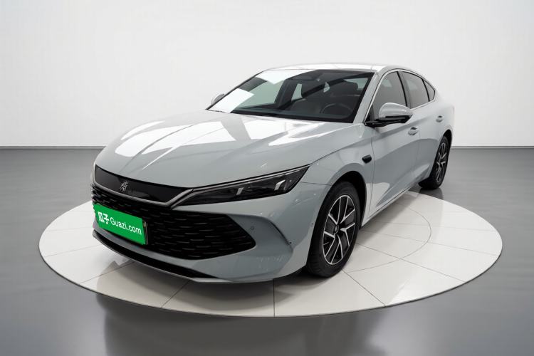 BYD Qin L 2025 DM-i Smart Drive 120KM Superior Model