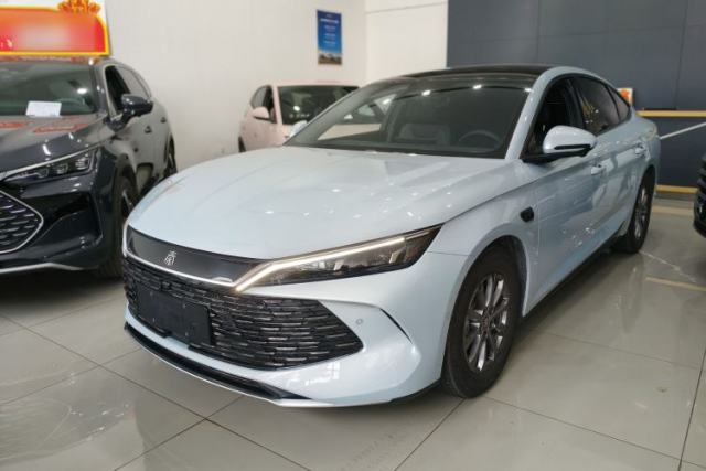 Used BYD Qin L 2025 DM-i Smart Drive 80KM Leading Model