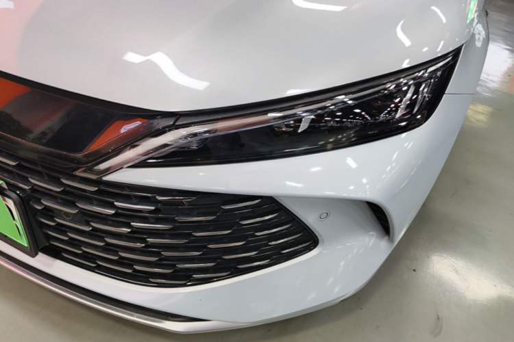 Used BYD Qin L 2025 DM-i Smart Drive 80KM Leading Model Left Front Headlight