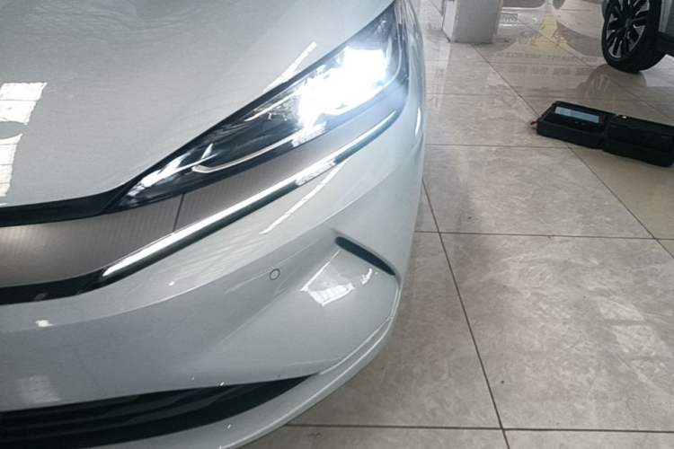 Used BYD Qin L 2025 EV 545KM Beyond Version Left Front Headlight