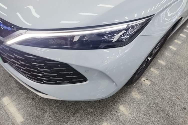 Used BYD Qin L 2025 DM-i Smart Drive 120KM Superior Model Left Front Headlight