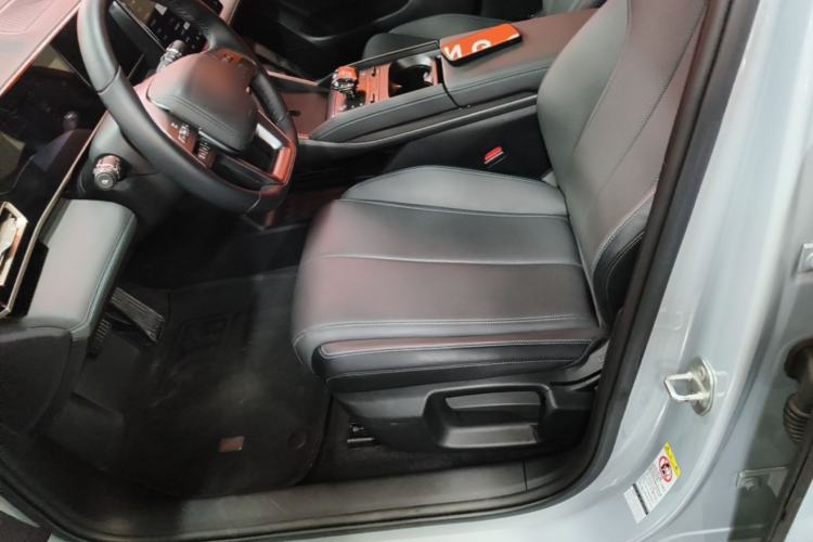 Used BYD Qin L 2025 DM-i Smart Drive 80KM Leading Model Left Front Seat