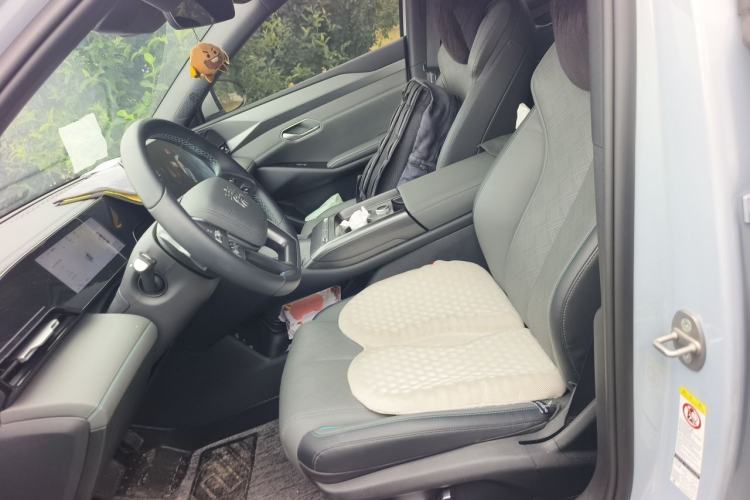 Used BYD Qin L 2025 EV 545KM Excellence Edition Left Front Seat