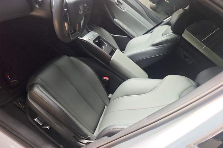 Used BYD Qin L 2025 EV 545KM Beyond Version Left Front Seat
